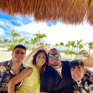 Meet your Posher, Jaime